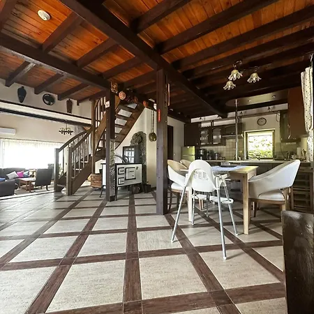 Nad Jeziorem Karlowice29 *