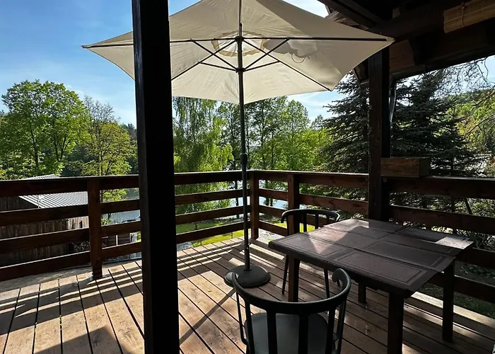 Nad Jeziorem Karlowice29 Prázdninový dům *